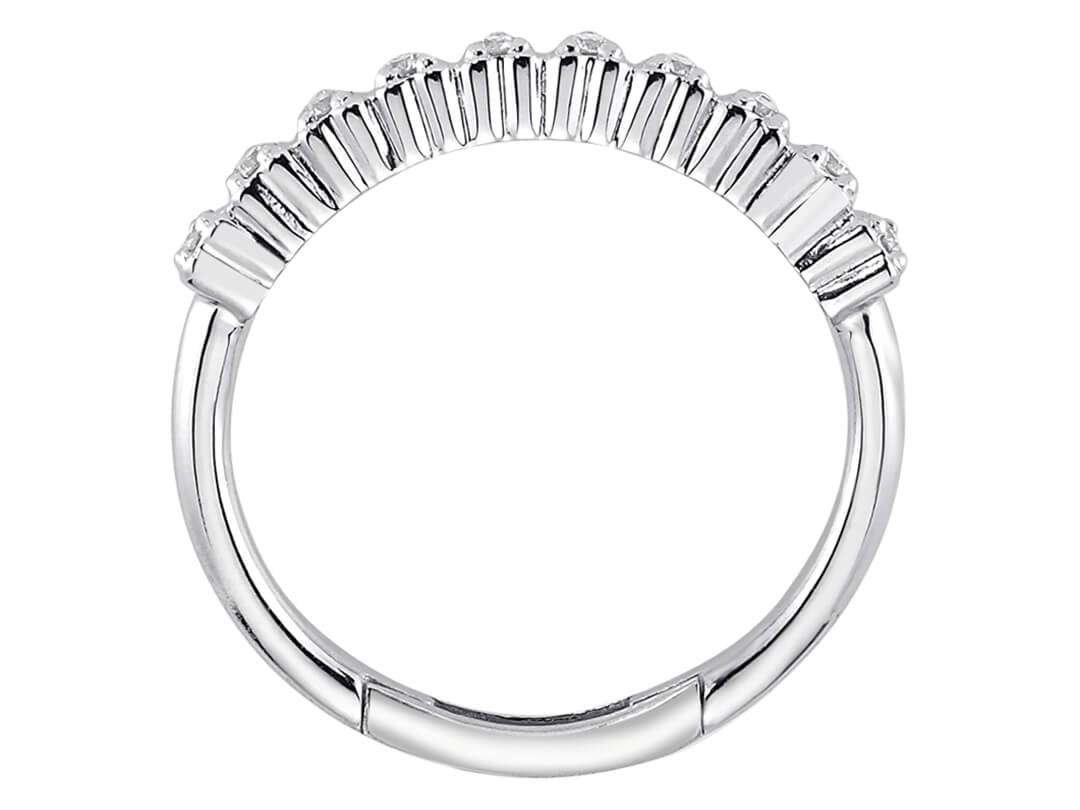 Halb-Turmotiv-Ring mit 0,16 ct Labordiamanten und Herzdetails – Modell 04R0344