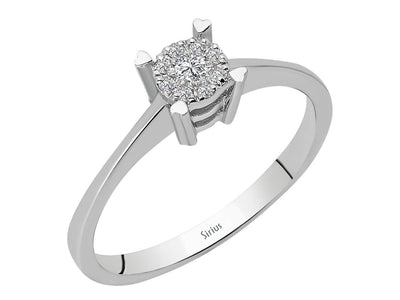 Stylish solitaire diamond ring with heart motif