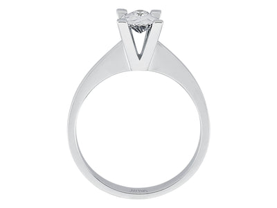 Simple white gold solitaire ring with sparkling diamond
