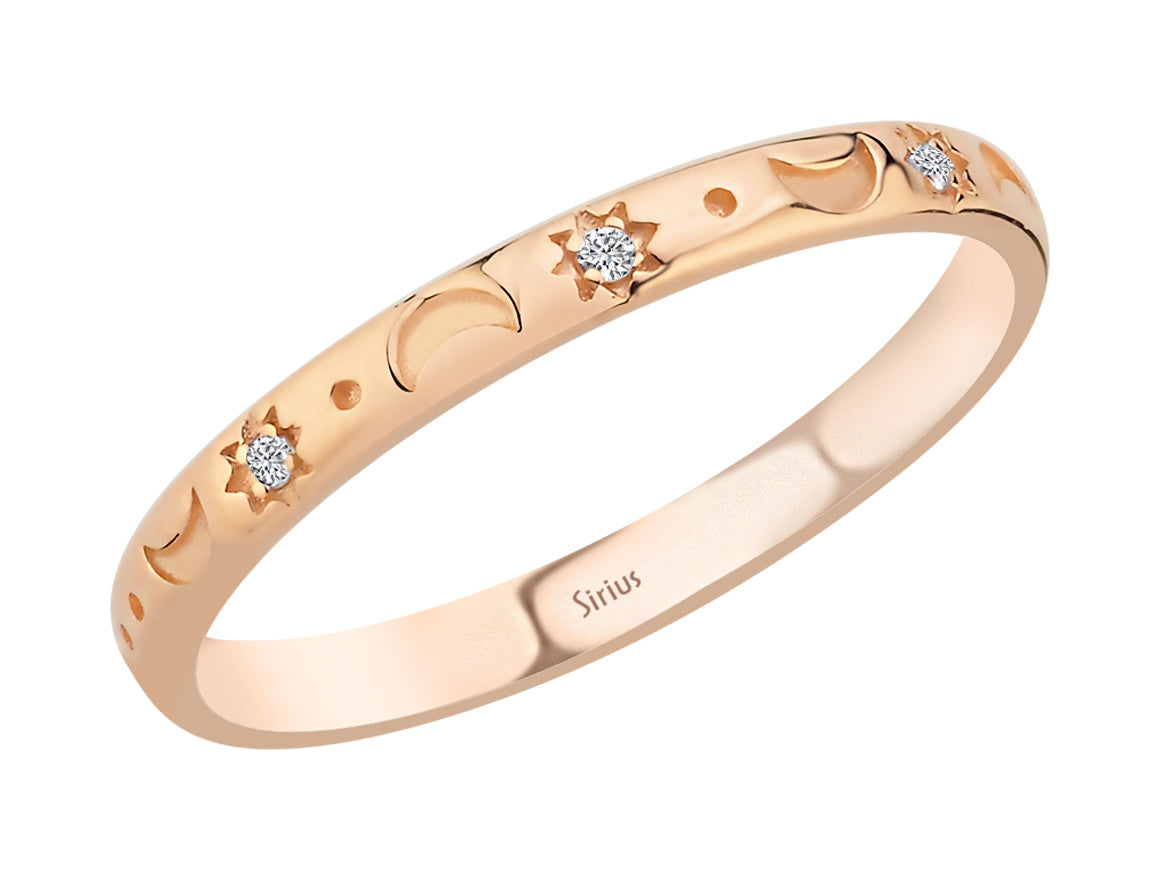 Luna Light Ring with Star-Moon Engraving and Lab Diamonds in Rose Gold