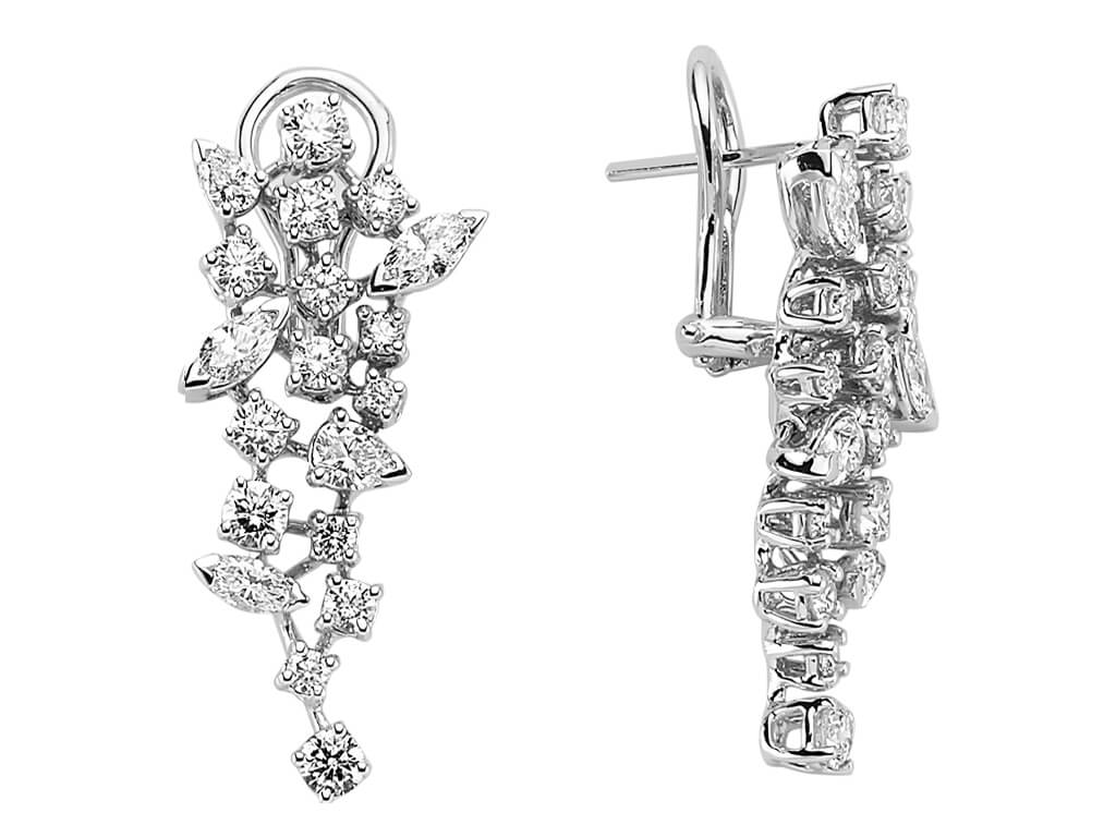 Boucles d'oreilles statement avec 38 diamants cultivés en laboratoire en taille ronde, poire et marquise en or blanc 14 carats