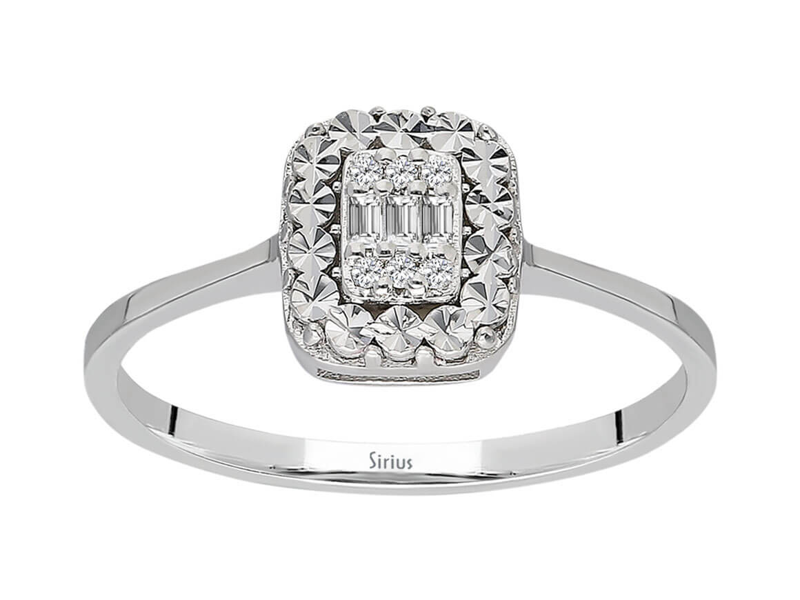 Weißgoldring mit Baguette- und Runddiamanten