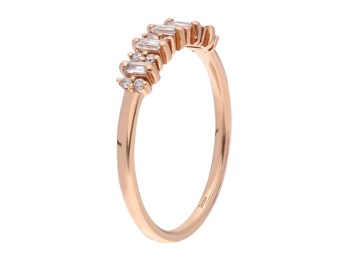 Bague en diamant avec baguette et brillants - Or Rose 14 carats | Design élégant - Bijoux haut de gamme de Rosy Lab Diamonds