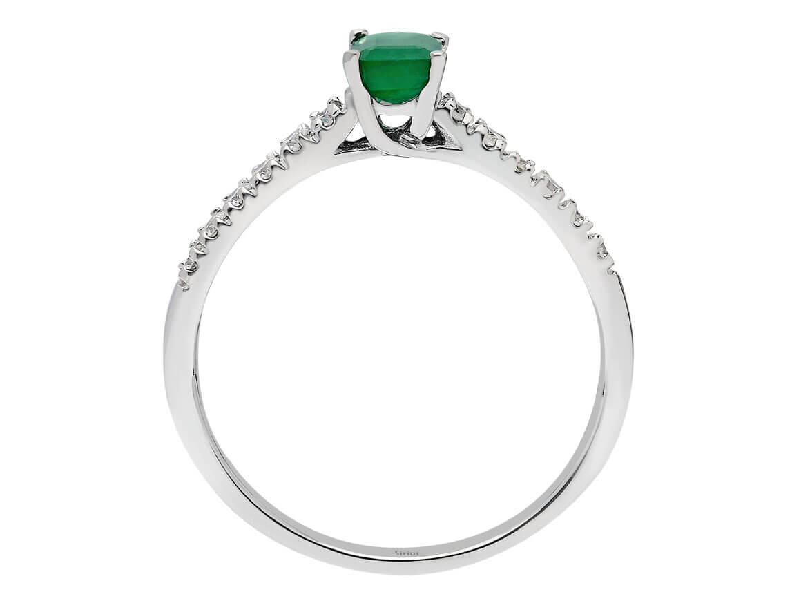 White Gold diamond ring with emerald gemstone - 14-karat gold - high-quality Jewelry by Rosy Lab Diamonds