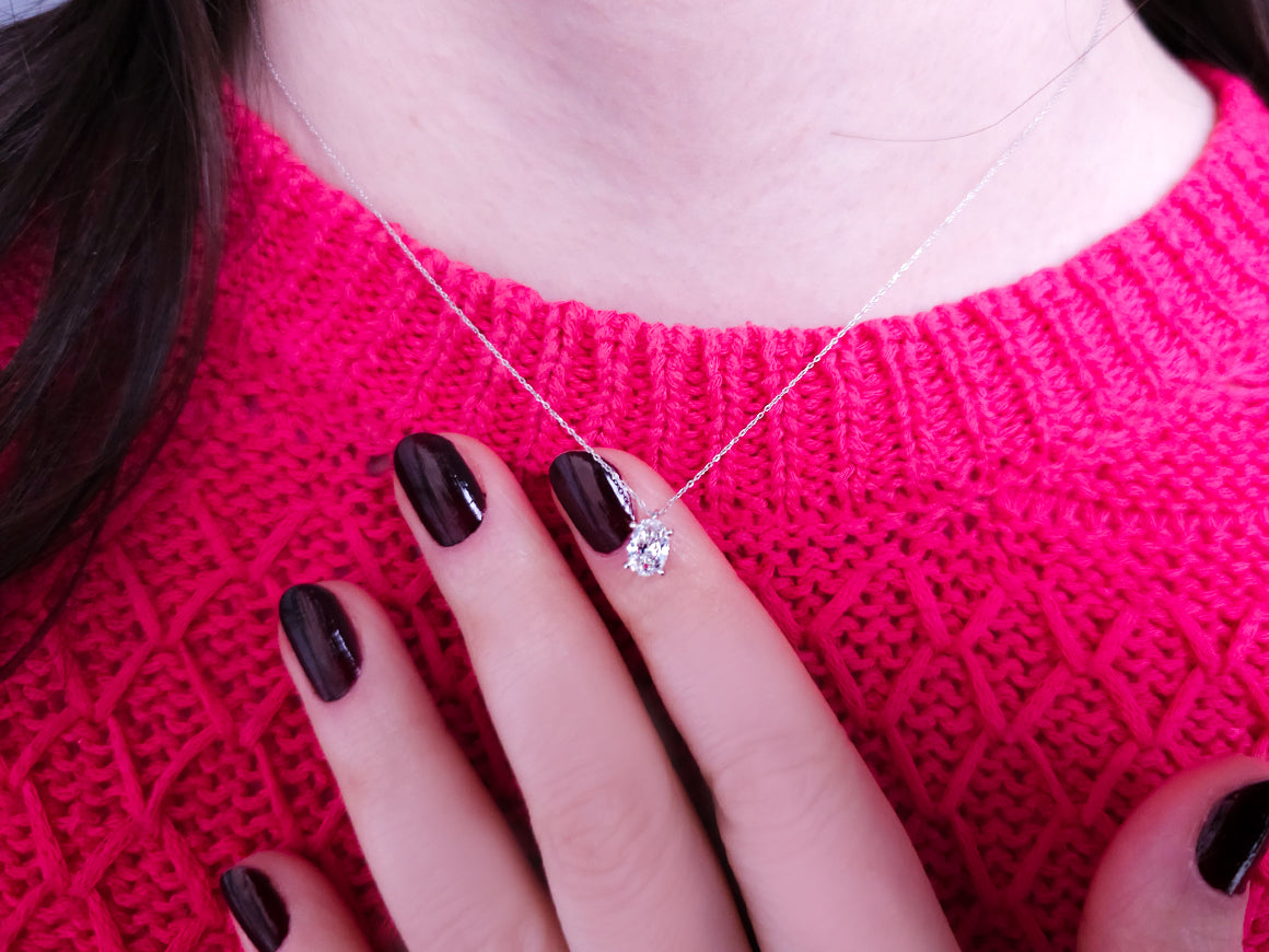 8K Rose Altın oval beyaz topazlı Kolye | 02P0016 - Rosy Lab Diamonds’tan yüksek kaliteli Mücevher