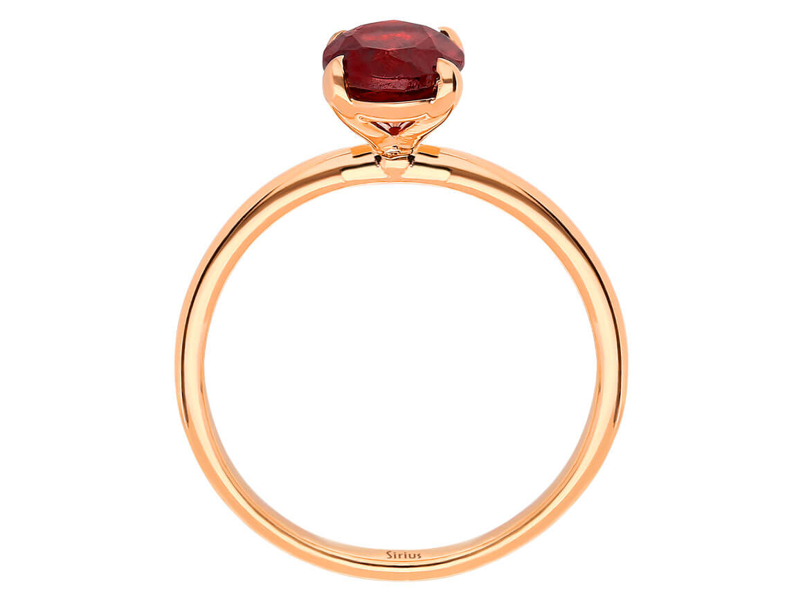 Solitaire ring with oval garnet in 14K rose gold – 1.23 ct