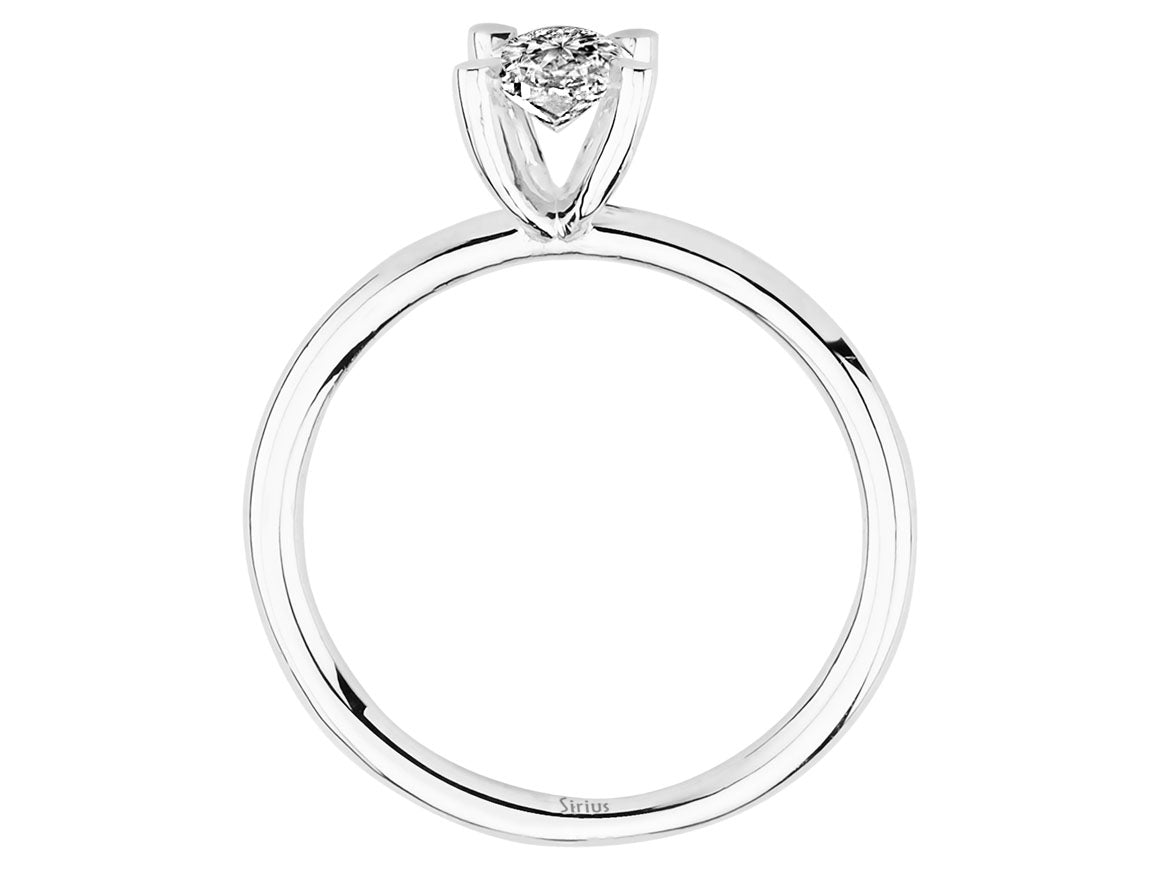 14K white gold ring with 1 oval diamond (0.50 carat)