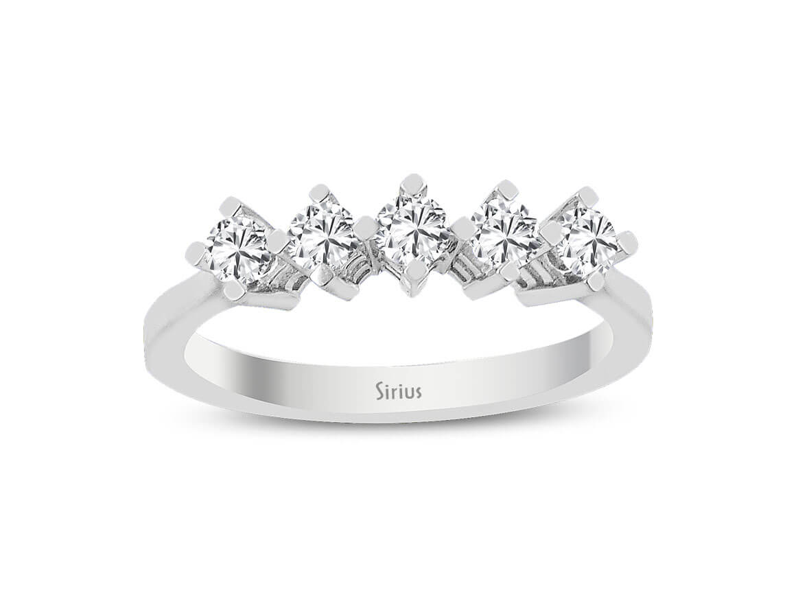Weißgold Ring mit 5 rundfacettierten Diamanten, 0,41 Karat