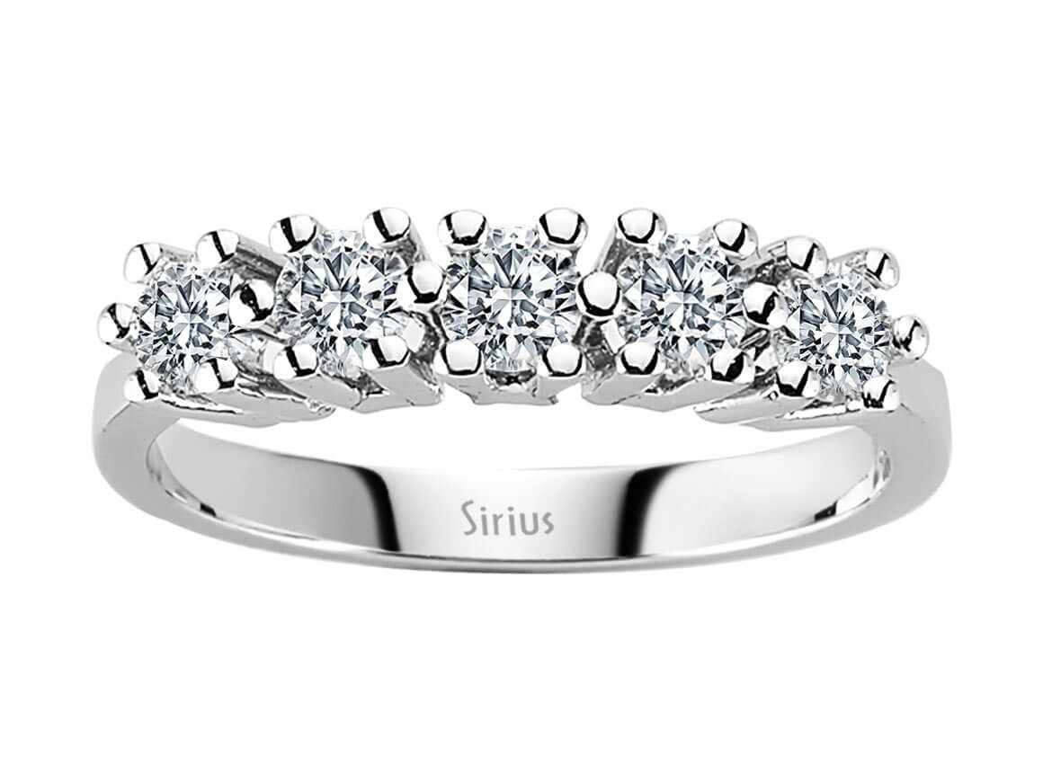 Bague en diamant moderne à 5 pierres, Taille Brillant Rond, en Or Blanc 14 carats - diamants cultivés en laboratoire - Bijoux haut de gamme de Rosy Lab Diamonds