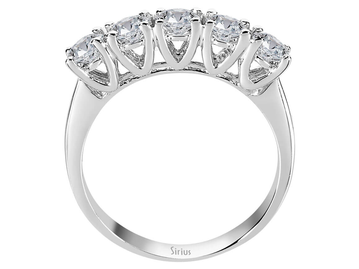 Stilvoller 5-Stein Rundschliff Diamantring aus 14 Karat Weißgold