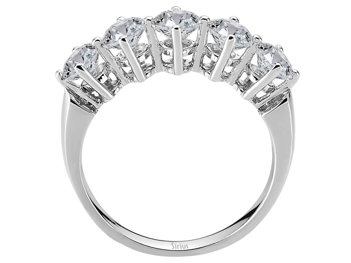Magnificent five-stone ring with 1.70 ct round diamonds | 14K gold - high-quality Jewelry by Rosy Lab Diamonds