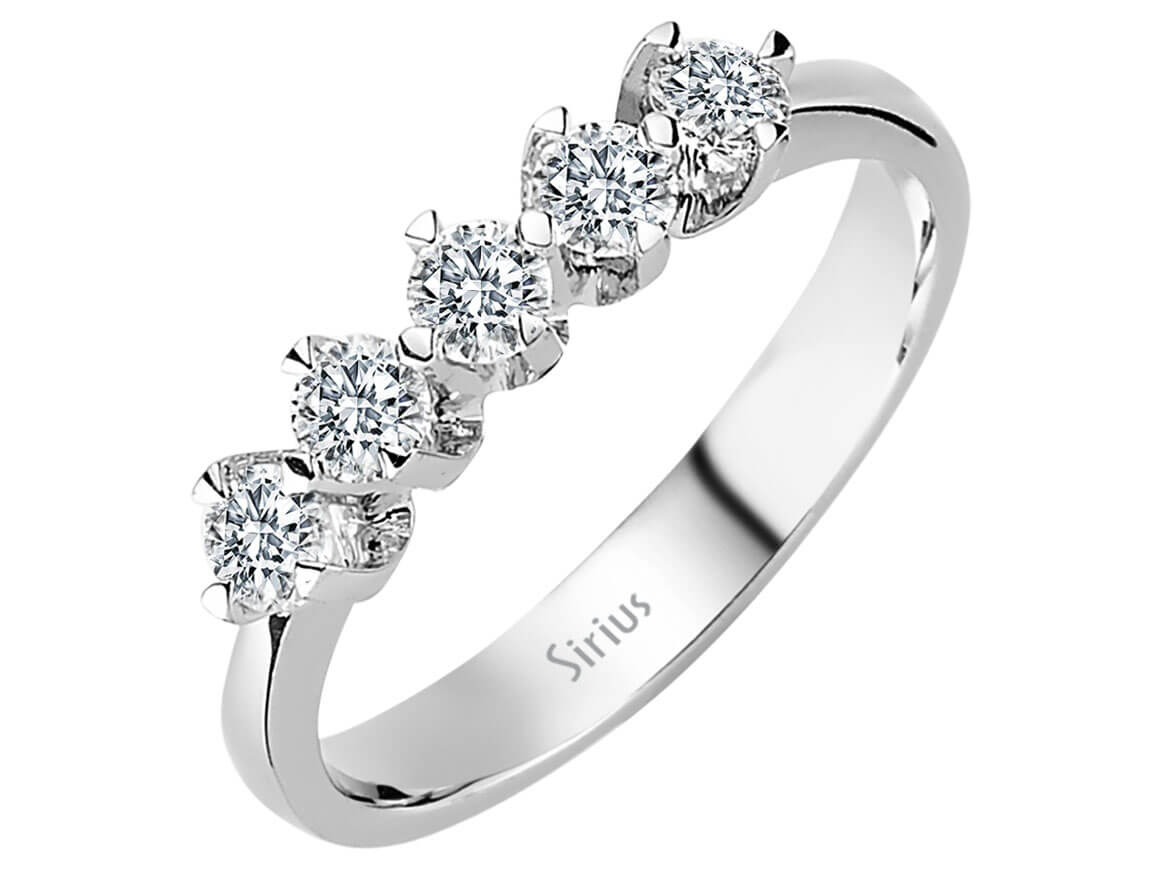 Elegant five-stone ring with 0.58 ct round diamonds | 14K gold - fine Jewelry by Rosy Lab Diamonds