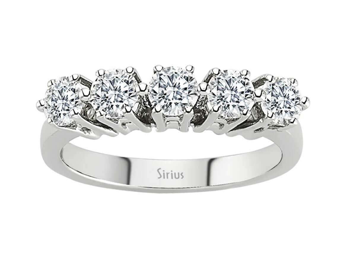 Zeitloser 5-Steine-Ring aus 14 Karat Weißgold mit rund geschliffenen Diamanten