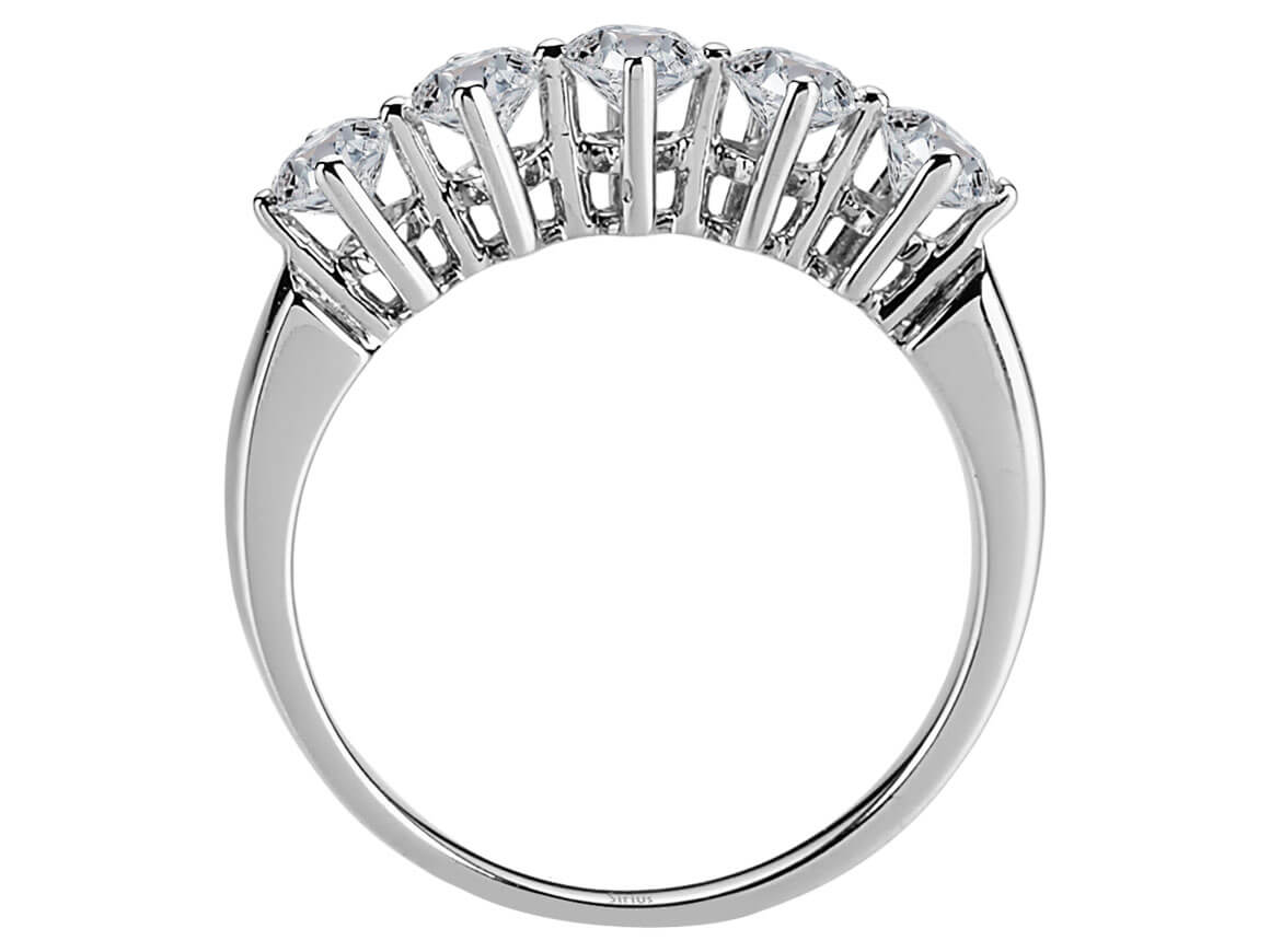 Eleganter 5-Steine-Ring aus 14 Karat Weißgold mit rund geschliffenen Diamanten