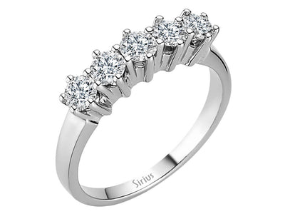 Eleganter Fünf-Steine-Ring mit Rund geschliffenen Labor-Diamanten