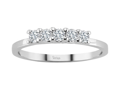 Klassischer 5-Stein-Ring aus 14K Weißgold mit Diamanten
