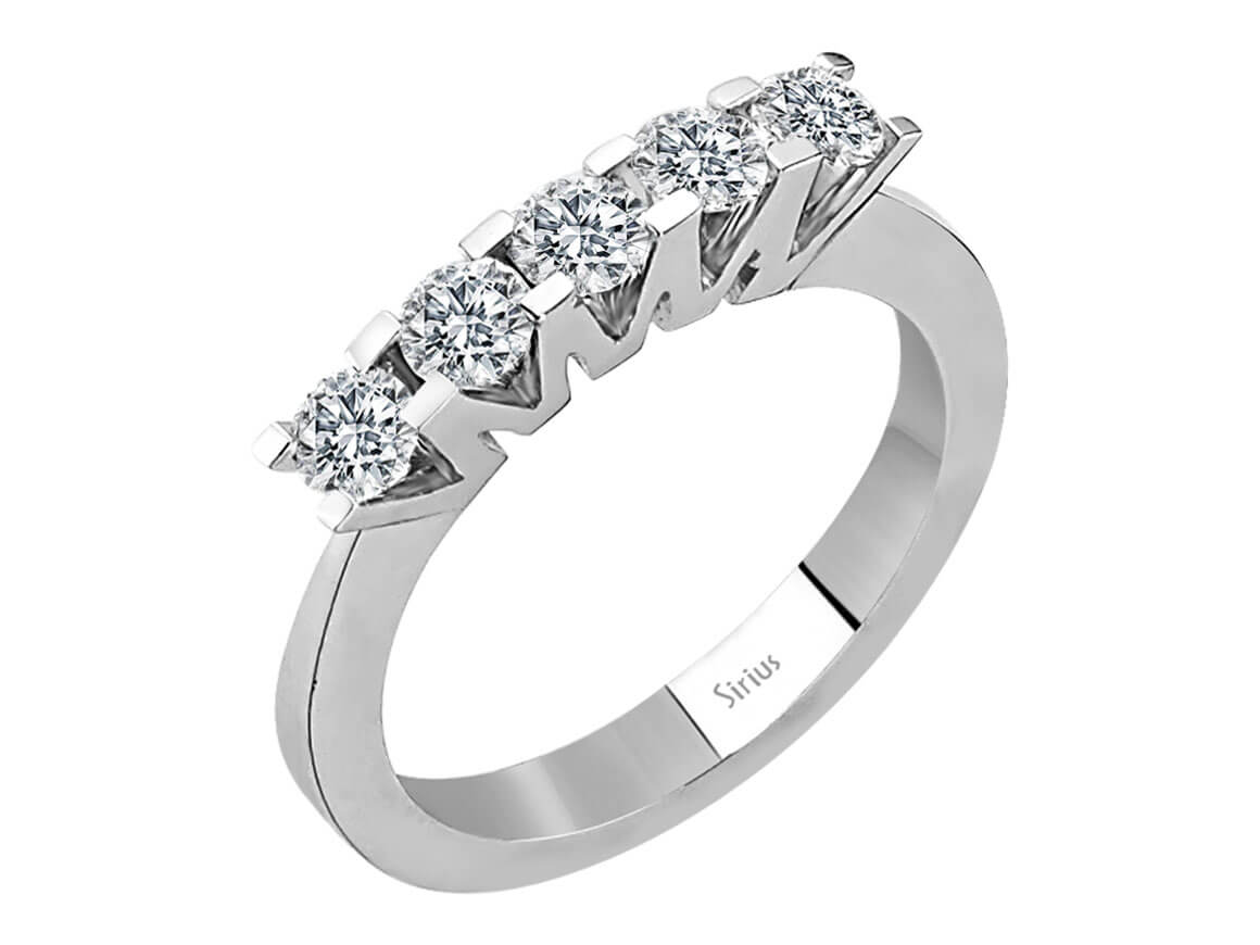 White Gold 5-Stone Ring with Lab-Grown Diamonds (0.55 ct) - 18K - high-quality Jewelry from Rosy Lab Diamonds