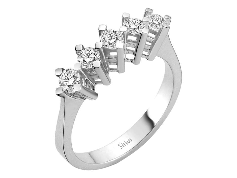 Five-stone diamond ring with 0.57 ct lab-grown diamonds - 14K White Gold - high-quality Jewelry by Rosy Lab Diamonds