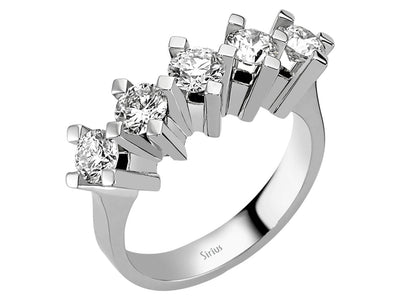 Luxurious 5-Stone Round Diamond Ring in 14K White Gold