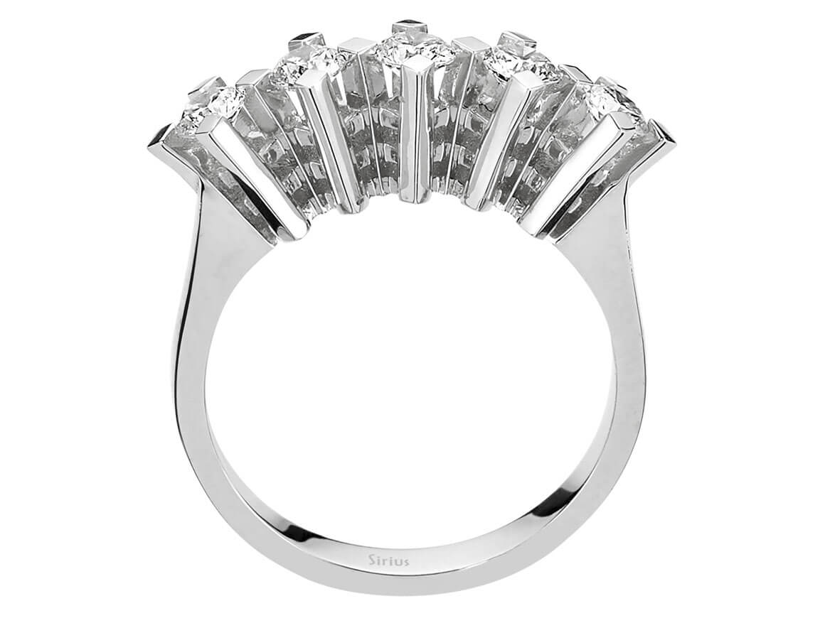 Timeless 5-Stone Round Diamond Ring in 14K White Gold with Lab-Grown Diamonds - High-Quality Jewelry by Rosy Lab Diamonds