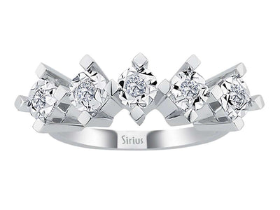 Elegant white gold ring with five sparkling diamonds