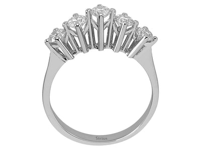 Luxuriöser Fünfstein-Ring mit 0,93 ct Labordiamanten in 14K Weißgold