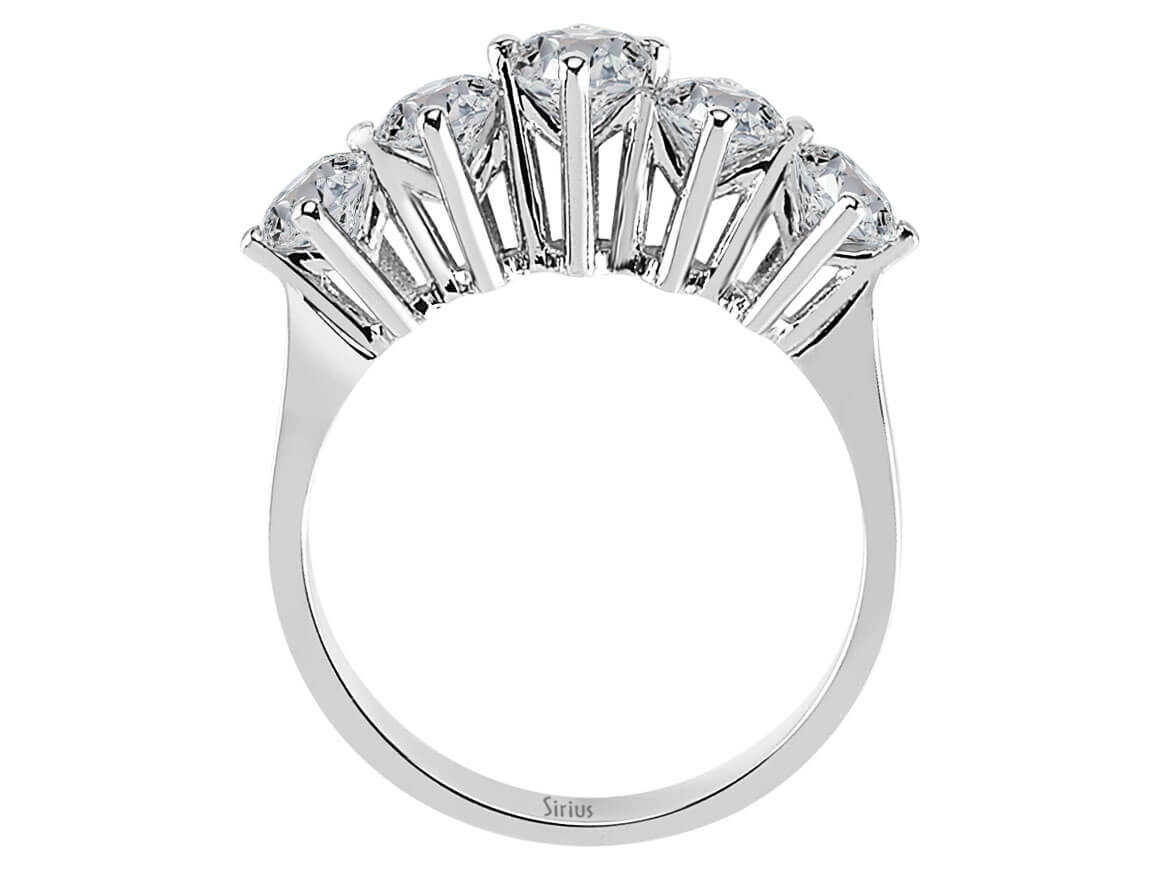 Five-stone ring in 14K White Gold with 1.60 ct lab-grown diamonds - high-quality Jewelry from Rosy Lab Diamonds