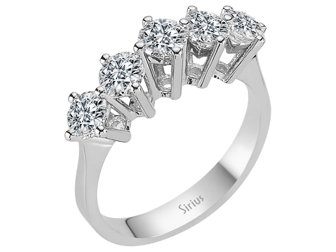 Five-stone ring in 14K White Gold with 1.60 ct lab-grown diamonds - high-quality Jewelry from Rosy Lab Diamonds