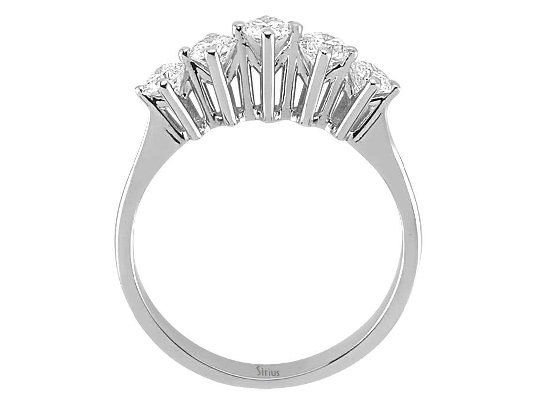 Five-stone ring with 0.70 ct lab-grown diamonds - 14K White Gold | Elegant piece of Jewelry - high-quality Jewelry from Rosy Lab Diamonds