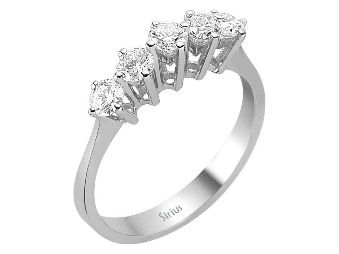 Five-stone ring with 0.70 ct lab-grown diamonds - 14K White Gold | Elegant piece of Jewelry - high-quality Jewelry from Rosy Lab Diamonds
