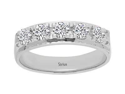 Eleganter 5-Stein Rundschliff Diamantring aus 14 Karat Weißgold