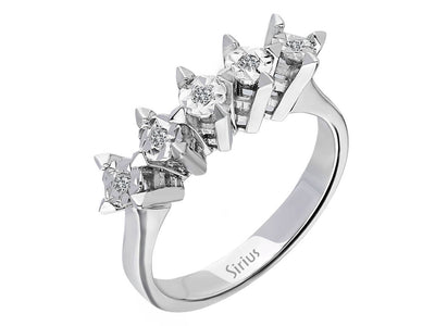 Ring with 5 round diamonds, each 0.05 carat, 8K white gold