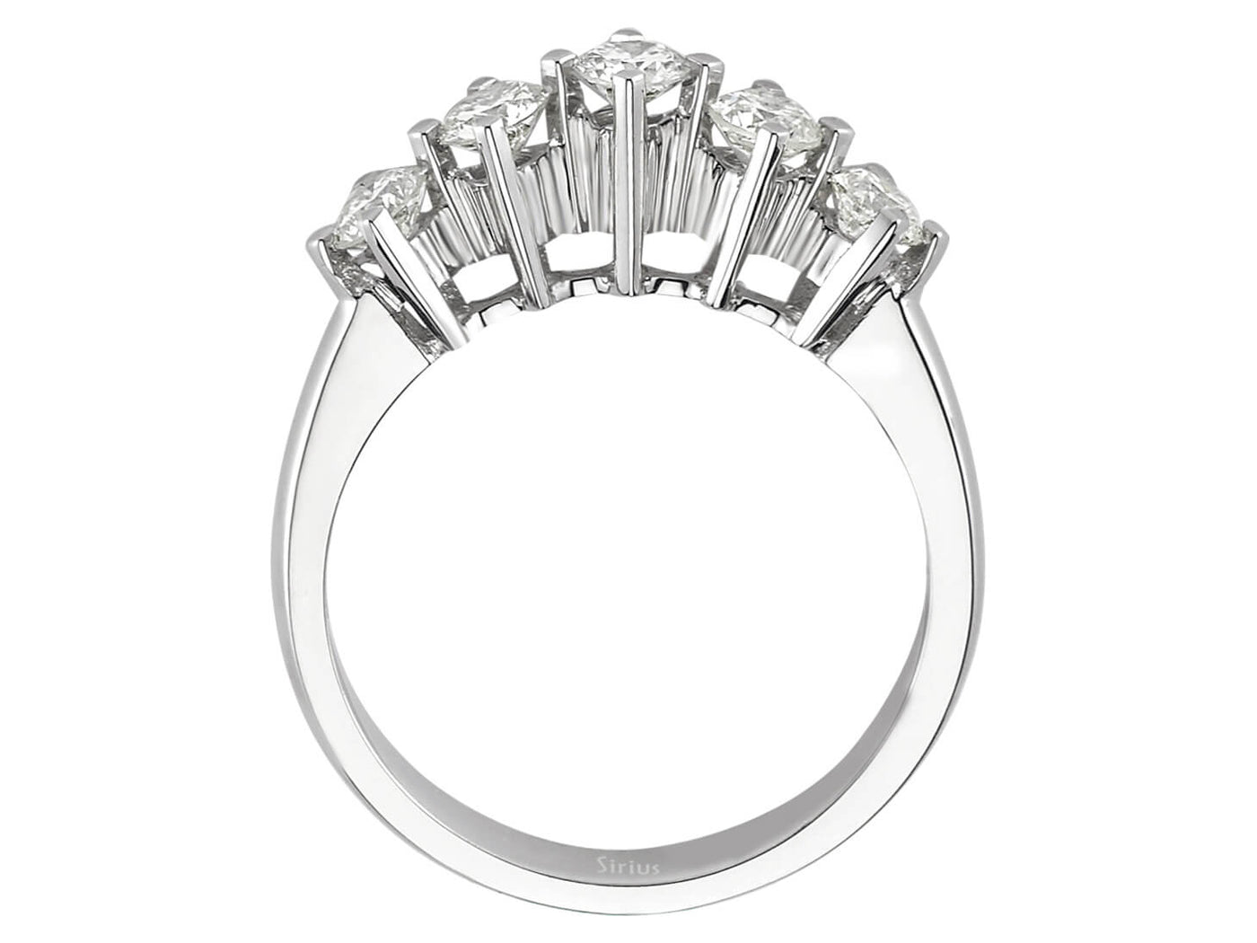 Eleganter 5-Stein Runddiamant-Ring aus 14K Weißgold mit laborgezüchteten Diamanten - hochwertiger Schmuck von Rosy Lab Diamonds
