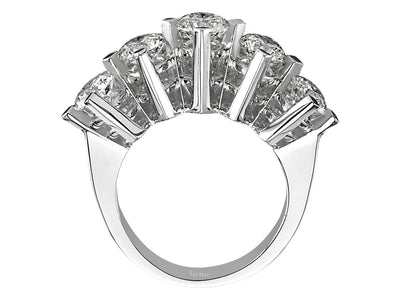 Weißgold-Ring mit 1 laborgezüchteten Diamant 0,54 Karat und 4 laborgezüchteten Diamanten 1,83 Karat