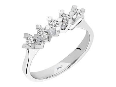 8K white gold ring with 5 round diamonds (0.25 carat)