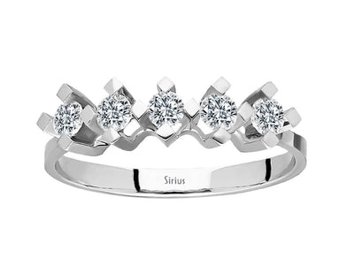 Elegant five-stone diamond ring in 14 karat white gold