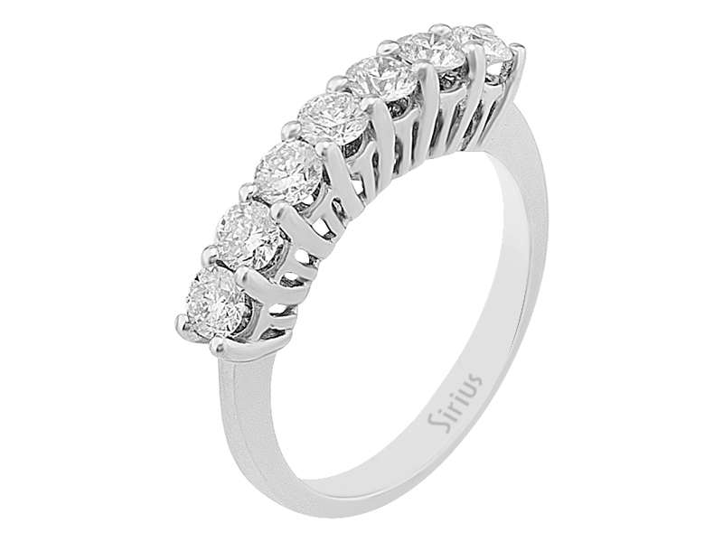 Weißgoldring mit 7 laborgezüchteten Diamanten in Rundschliff