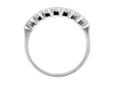 Zeitloser 7-Stein Rundschliff Diamantbandring in 14 Karat Weißgold