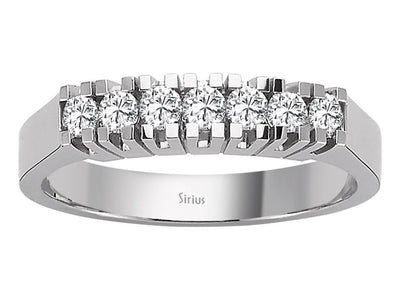 Weißgold Ring mit 7 laborgezüchteten Diamanten, insgesamt 0,32 Karat