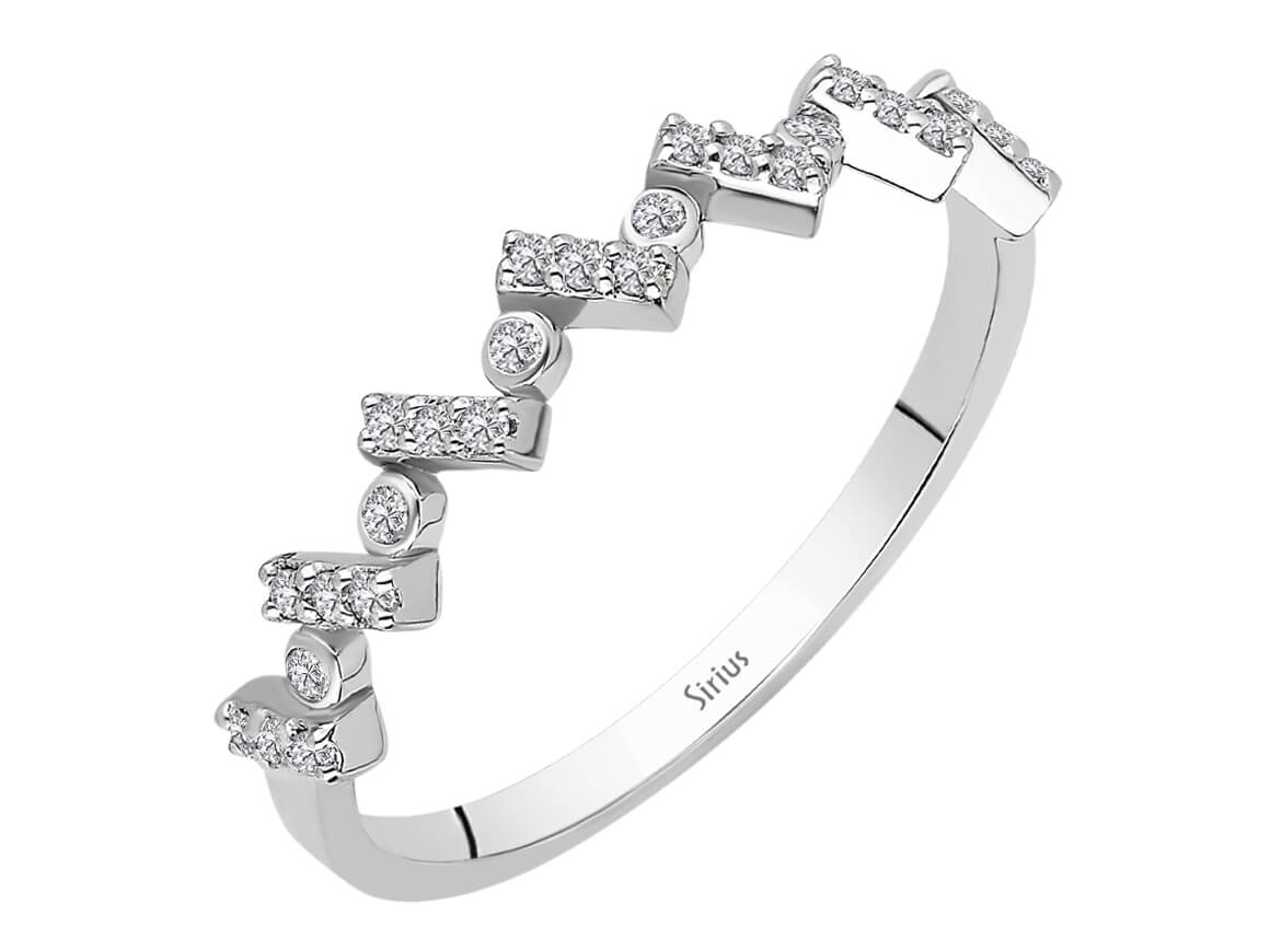 Bague semi-circulaire moderne sertie de diamants de laboratoire | Or Blanc 14 K - Bijoux haut de gamme de Rosy Lab Diamonds