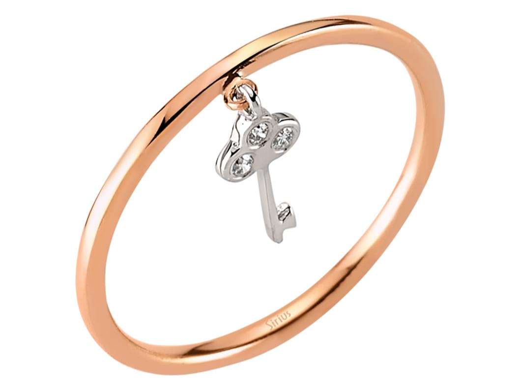 Fine 8K Rose Gold Key Ring with 3 Lab-Grown Diamonds – Sustainable Elegance – High-Quality Jewelry by Rosy Lab Diamonds