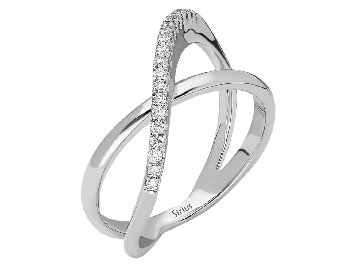 Moderner Ring mit 19 Labor-Diamanten (0,10 ct) in 8 Karat Gold - hochwertiger Schmuck von Rosy Lab Diamonds