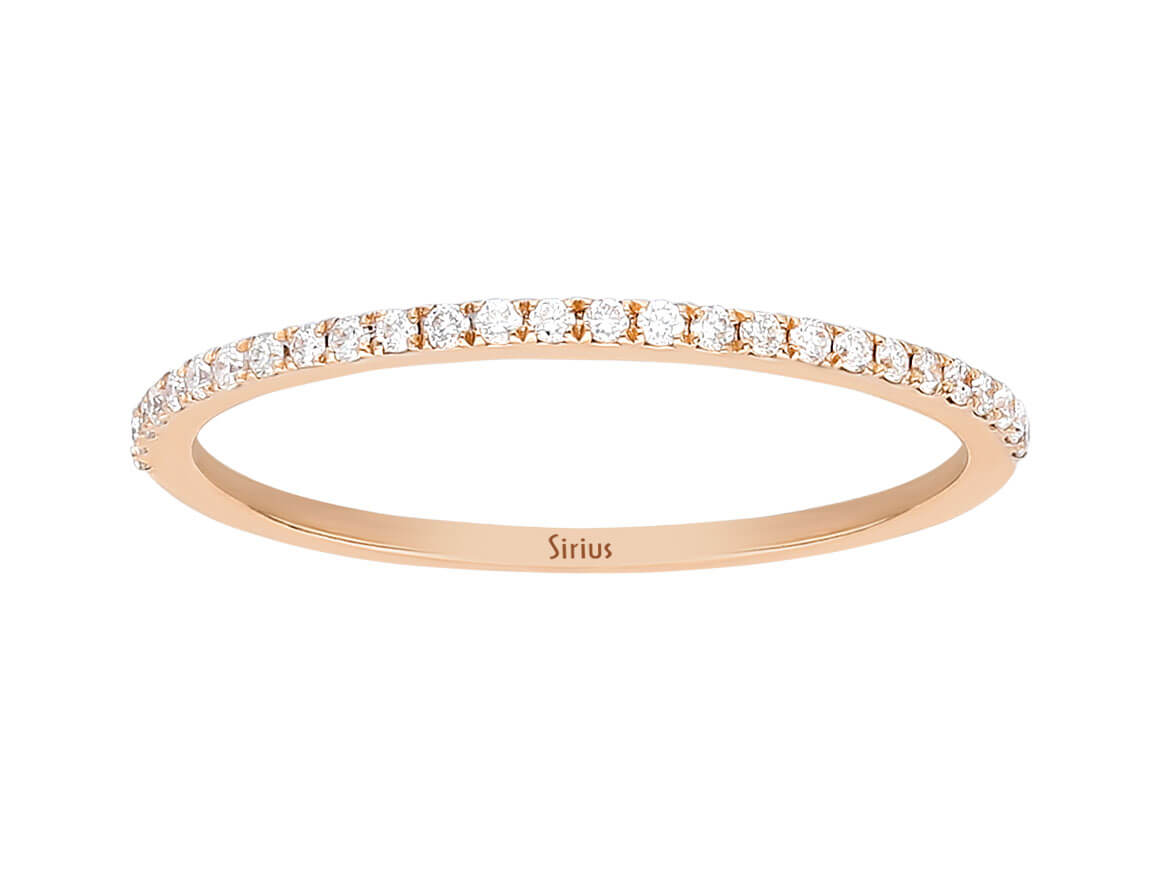 Rose gold ring with 27 lab-grown round cut diamonds, 0.10 carat