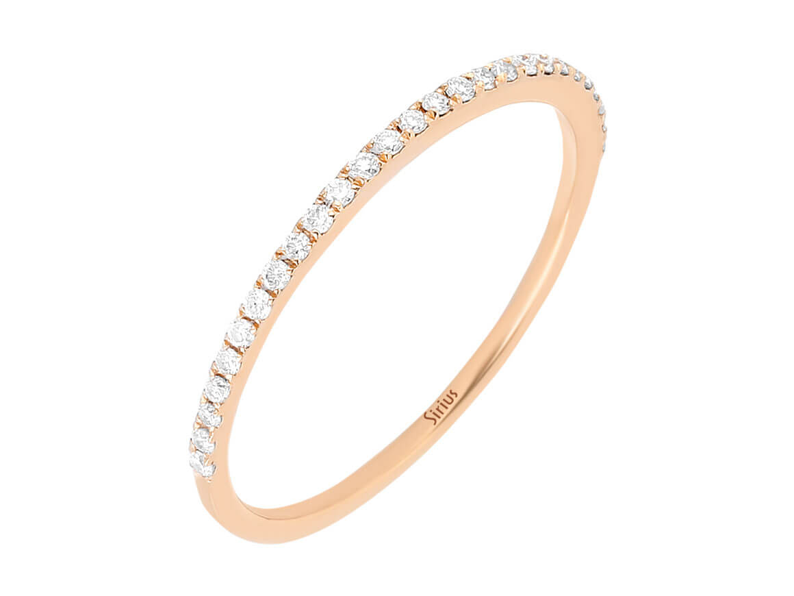 Rose gold ring with 27 lab-grown round cut diamonds, 0.10 carat