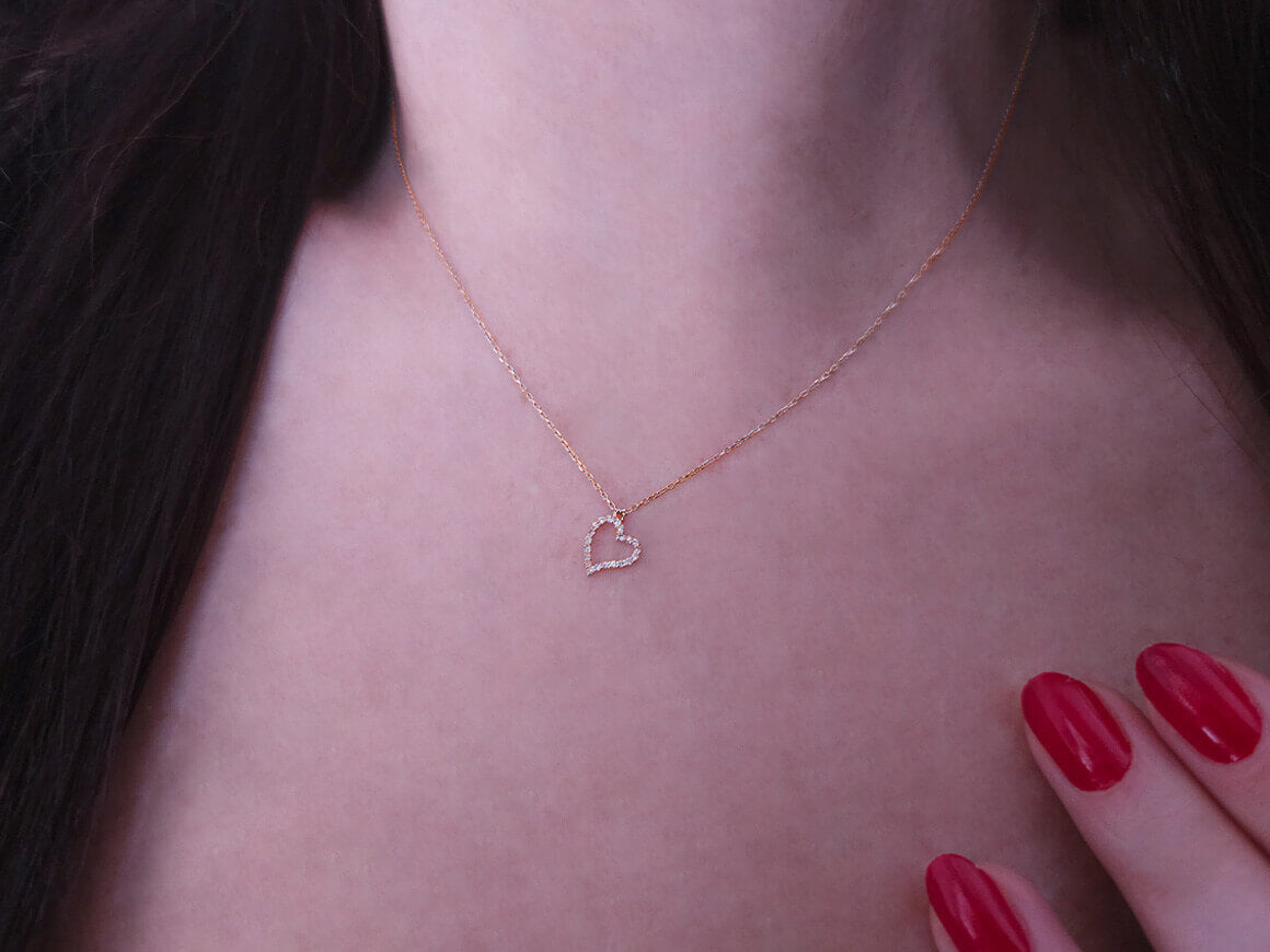 Collier cœur ouvert avec 20 diamants – or rose 8K