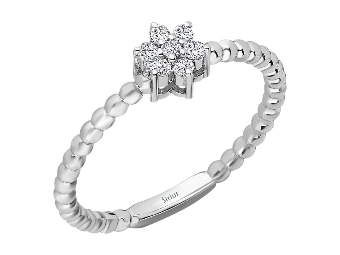 Bague en or blanc 8K minimaliste « Papatya » avec 7 diamants ronds – 1,37 carat