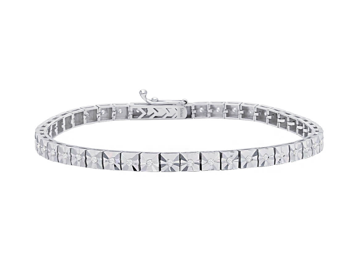 Geometric bracelet with 45 lab-grown diamonds in 8K white gold