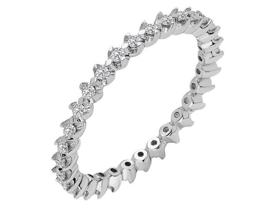 Sparkling half-carat diamond ring with round cut