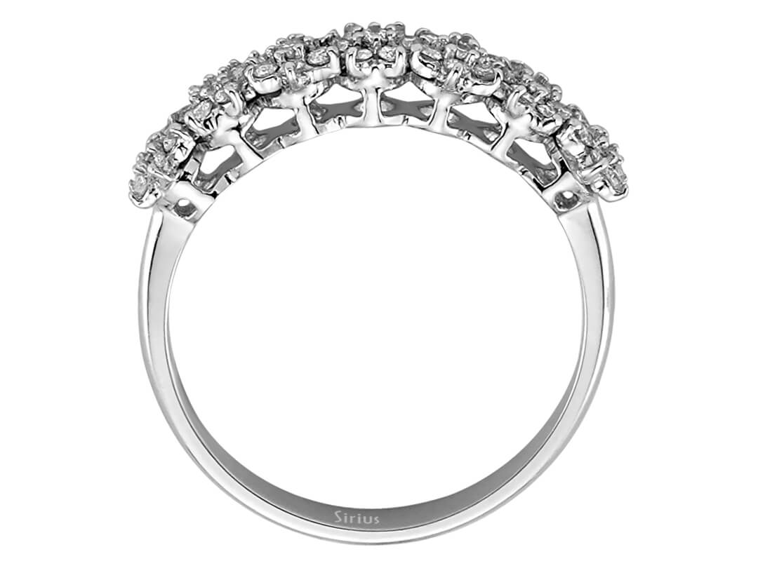Blumen-Diamantring mit 49 Steinen in 14K Weißgold