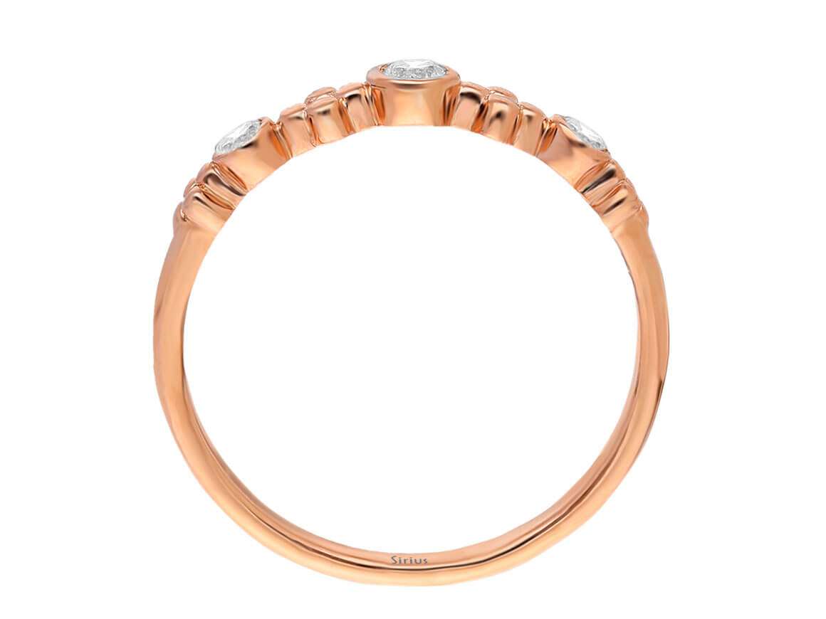 Elegant Helen ring with lab diamonds made of 14 karat rose gold